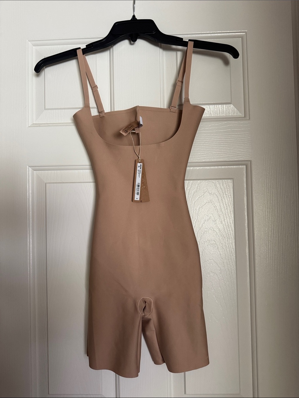 SKIMS Nude Sculpting Mid-Thigh Shapewear Bodysuit
